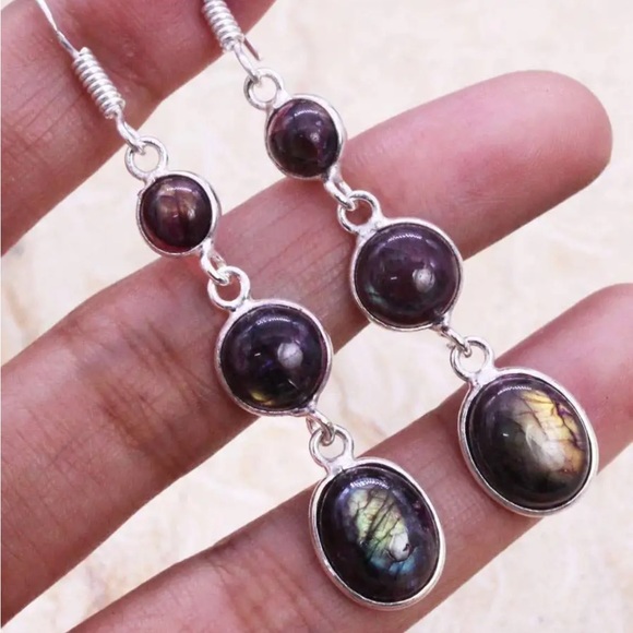 Faceted Labradorite Gemstone earrings - Picture 6 of 6